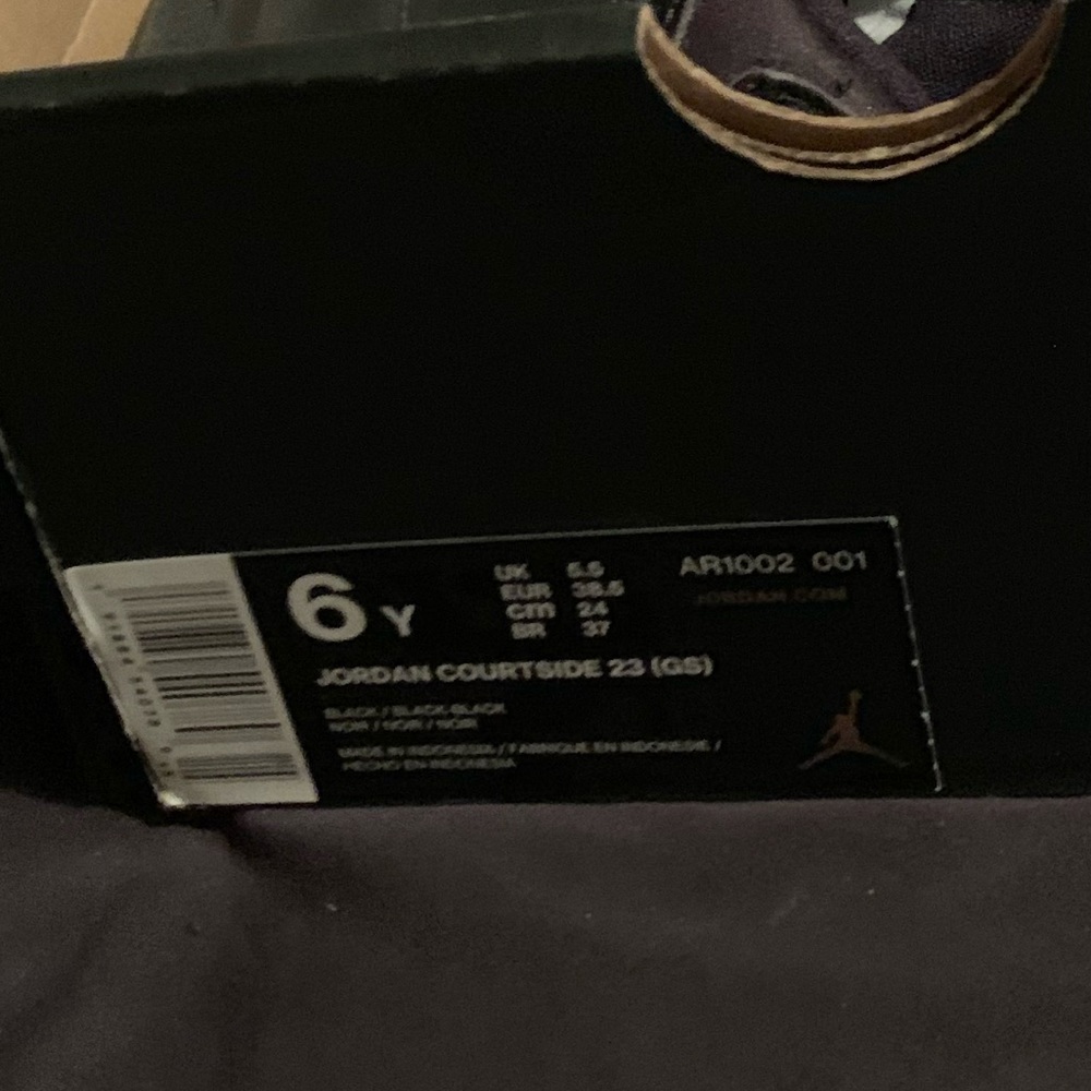 I don’t really like them no more but they are comfortable and they are a 6Y